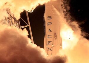 SpaceX Inks Deal